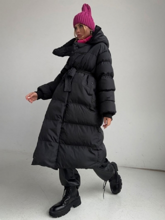 Oversized Overjas Met Capuchon Geribbelde Manchetten. Kwalitatieve Damesbovenkleding