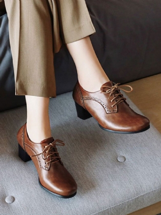 Damesbrogues Met Blokhak Veters